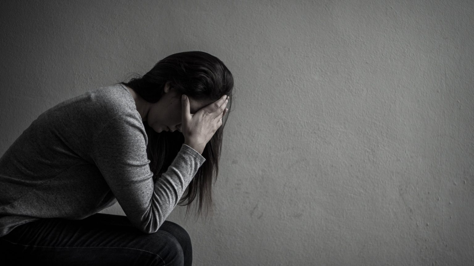 Lee más sobre el artículo LOS SUICIDIOS DESCIENDEN EN ESPAÑA POR TERCER AÑO CONSECUTIVO
